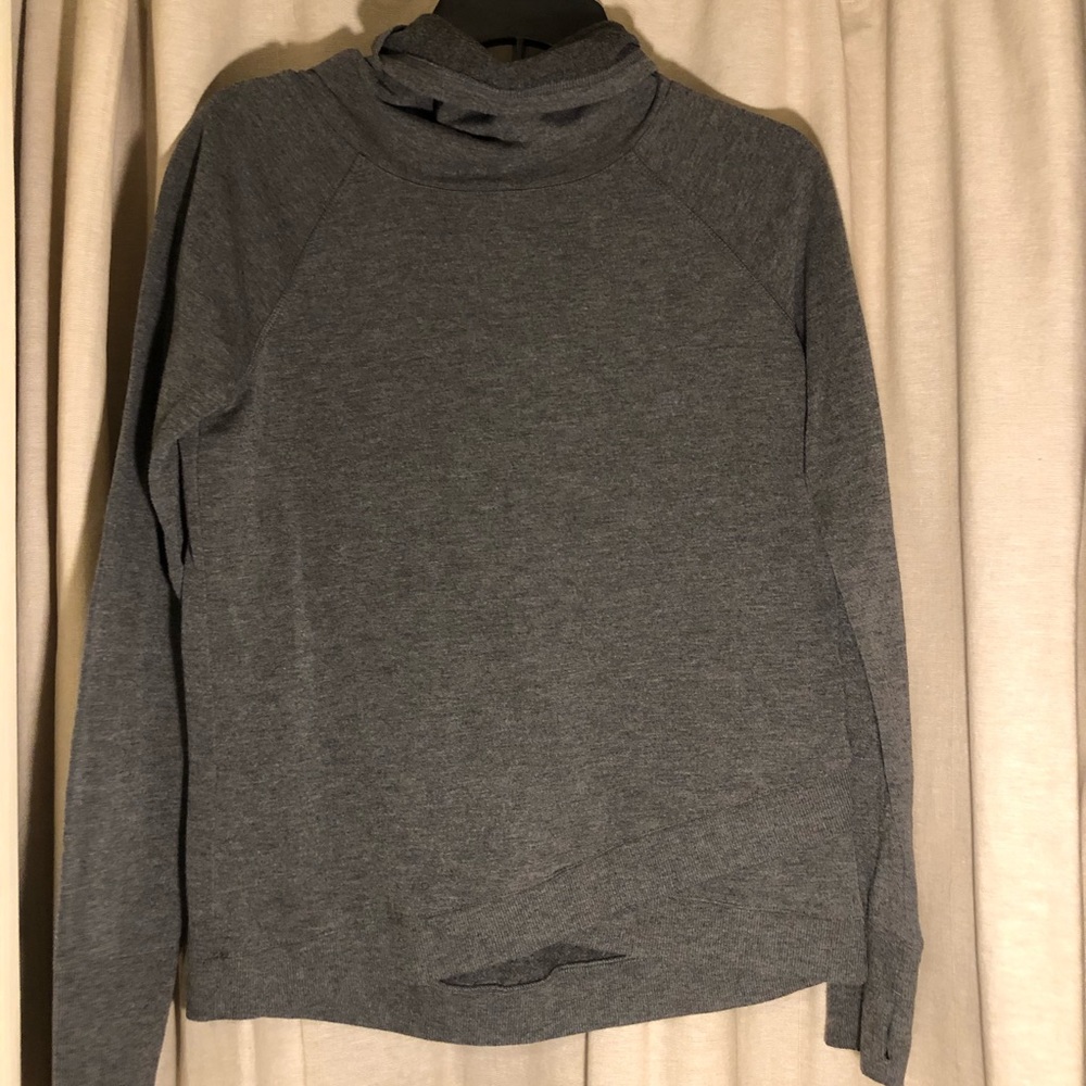 Sweater active wear